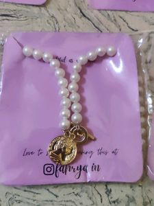 Set Of 8 Beautiful Aesthetic Chains