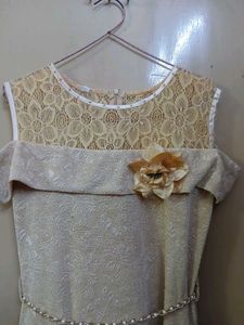 Elegant Floral Lace Cold Shoulder Dress
