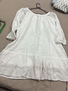 Off shoulder short white dress