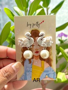 Swan With Pearl Drop Earring