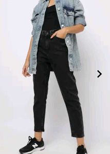 Black Mom Jeans