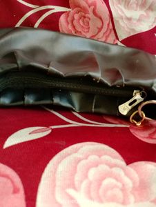 Women&#39;s Sling Bag