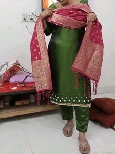 Mehndi Function Green Suit Set