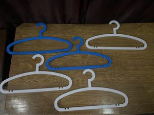 White And Blue Hanger - Pack Of 5