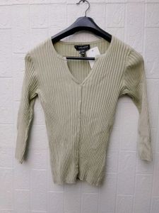 New with tag Pinterest Green Ribbed Knit Cardigan