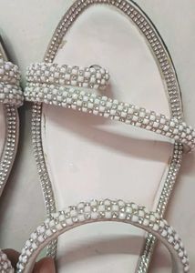 White Heels Sandals Combo Off Twoo Not Used