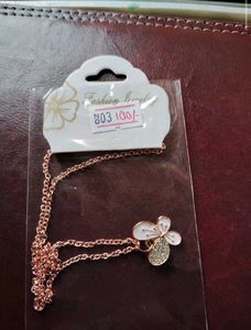 🤍 White Butterfly Pendant Necklace 🤍