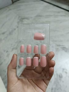 Savana Press-On Nails