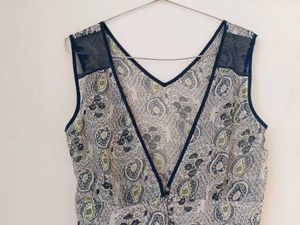 Paisley Print Sleeveless Top
