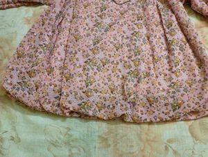 Floral Puff Sleeve Top 💗