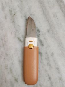 Knife