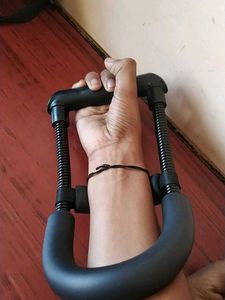 BOLDFIT FOREARMS EXERCISE EQUIPMENT