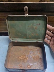 Vintage Floral Tin Box