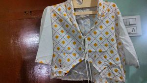 Diamond Pattern Crop Top