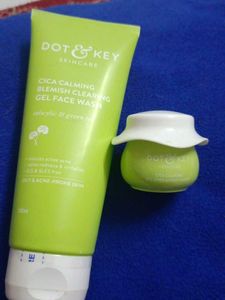 Dot And Key Gel Face Wash & Freebie Moisturizer