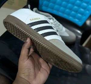 Adidas Samba Classic Sneakers