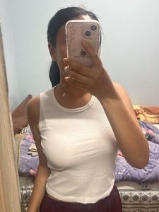 White Solid Regular Fit Sleeveless Top