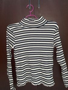 New Striped Turtleneck Top