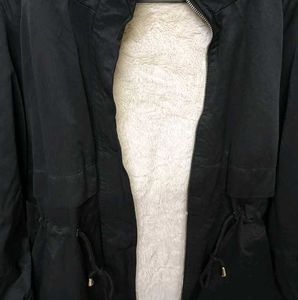 Unsex Black Hooded Parka Jacket