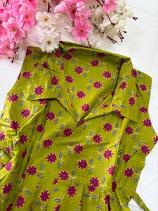 Cotton Green Floral Peplum Short top / Kurti