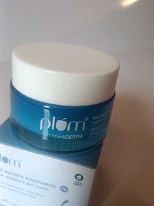 Plum Rice Water Gel Cream