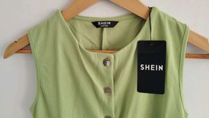 Green Button-Down Sleeveless Top