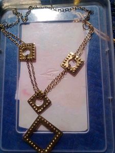 Neclace