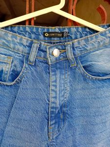 Women High Waist Washed Jeans