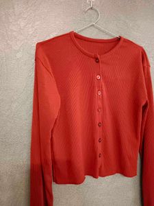 Red Fitted Stretchable Top
