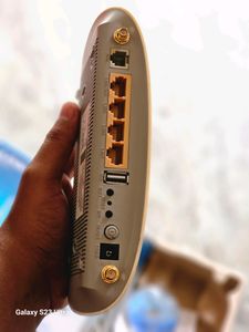 TP-Link TD-W8968 Wireless Router