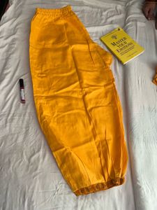Suit With Balloon Pants &amp; Dupatta