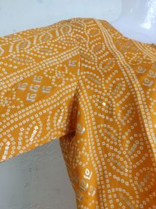 Varanga Mustard Printed Kurta ( Women)