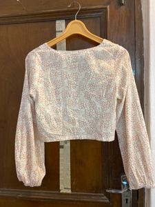 Floral Pullover Blouse