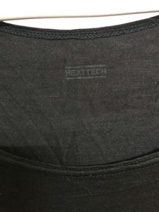 Heattech Black T Shirt