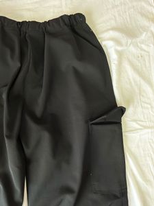 Black Baggy Cargo Pants
