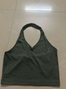 Olvie halter neck top size-S