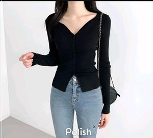 New With Tag Korean Black V-Neck Long Sleeve Top
