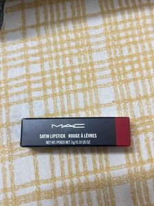🆕Original Mac(exp-06/26) Satin Lipstick-MAC Red