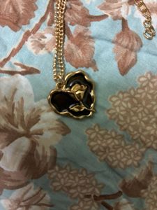 Rose Pendant Necklace