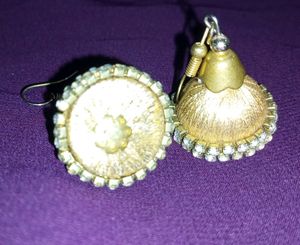 Sale 📢📢Golden Thread Earrings