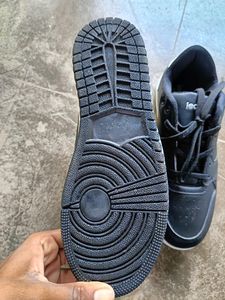 Mid-Top Round-Toe Casual Shoes 👟