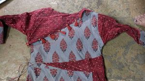 Stylish Floral Print Kurti