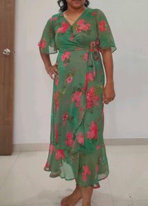 Floral Dress 🌸🌷