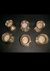 Peetal Item