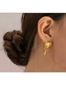 Melting Heart Earring