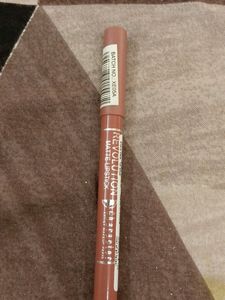 Character Revolution Matte Lipstick