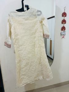Elegant Embroidered Kurta