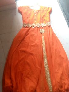 XL gown used 2 times