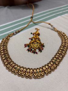 Elegant Necklace &amp; Earring Set
