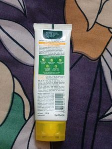 Garnier Vitamin C Face Wash